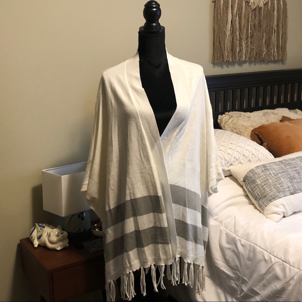 Lumiere Anthropologie top size large NWOT